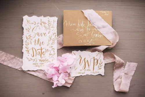 Miniatura 4 de ValBox Sobres de papel kraft de 4.6 x 6.3 pulgadas, 100 sobres de invitación de contorno marrón de 120 GSM para baby shower, graduación, boda
