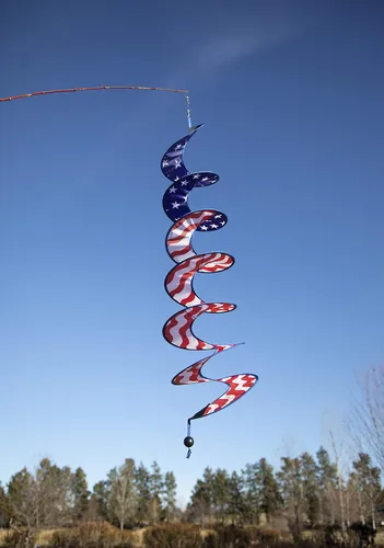 Miniatura 3 de In the Breeze 5176 48" Estrellas y rayas Curlie Spinner-Decoración colgante al aire libre Stars & Stripes