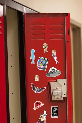 Miniatura 6 de Rick and Morty - Paquete variado de 100 calcomanías de vinilo troqueladas, calcomanías de dibujos animados de ciencia ficción para laptop, botella