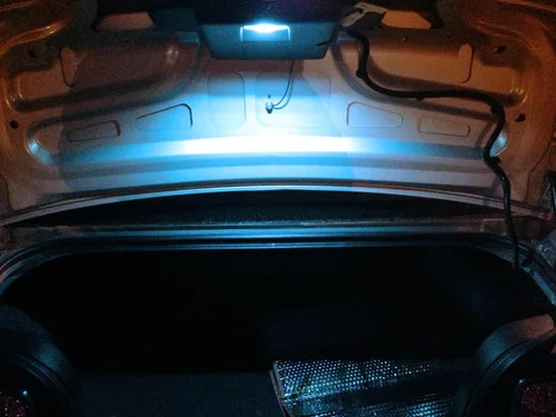 Miniatura 8 de iJDMTOY Conjunto de luz LED súper brillante de 2 W, color azul hielo, para maletero y área de carga, compatible con Ford Mustang Gen5 2005-2014