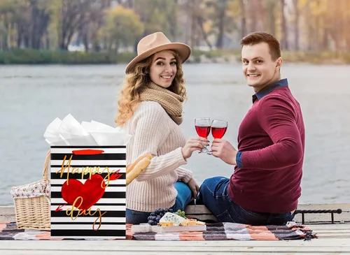Miniatura 9 de FaCraft Bolsas grandes de regalo para el día de San Valentín con asas para novio y niños, bolsa de regalo de corazón para aniversario, bodas
