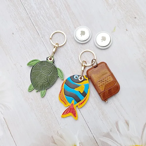 Miniatura 46 de CATCH ON Paquete de 2 fundas de cuero para Airtag para llavero, bonitos accesorios Kawaii adecuados para Airtag