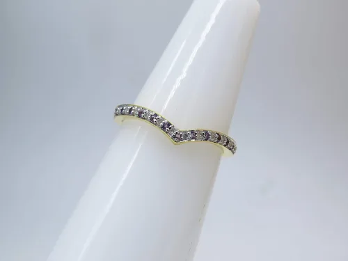 Miniatura 6 de Dazzlingrock Collection Anillo de Chevron de boda de diamantes blancos y piedras preciosas redondas para mujeres en oro