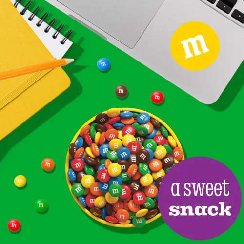 Miniatura 5 de M&M'S Caramelos de chocolate con leche, tamaño de fiesta, bolsa de 38 onzas