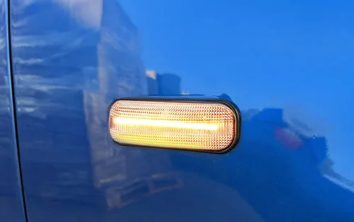 Miniatura 8 de iJDMTOY JDM-Spec - Luces de marca lateral de parachoques delantero con lentes ámbar semitransparentes y LED completos con cables de conexión