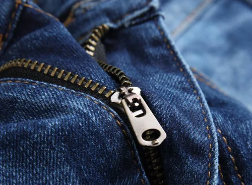Miniatura 8 de AITITIA - Jeans rasgados de ajuste estándar para hombre