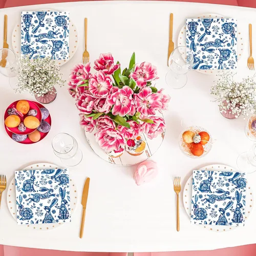 Miniatura 7 de JarThenaAMCS Paquete de 80 servilletas de papel de Pascua Chinoiserie conejito desechables azul y blanco conejo decorativo para cena de Pascua
