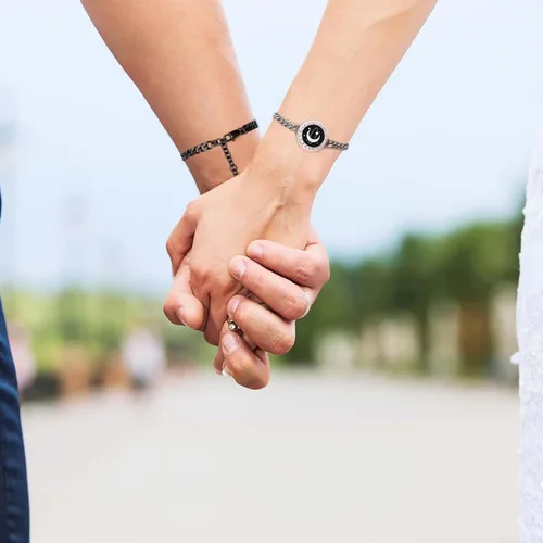 Miniatura 2 de Long Distance Touch Bracelets,Vibration & Light up Remote Smart Matching Couples Bracelet for Couple Long Distance Relationship Girlfriend Boyfriend