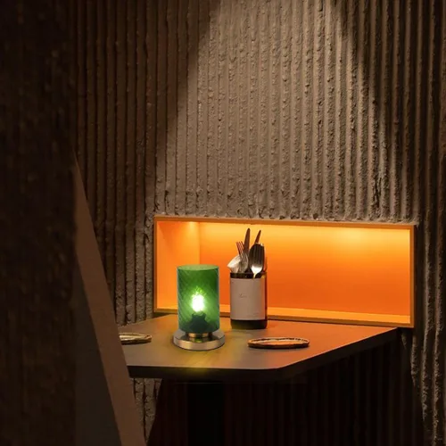 Miniatura 5 de Lámpara de mesa pequeña de mediados de siglo, lámpara de escritorio de cristal verde, lámpara de escritorio larga cilíndrica con forma de vidrio