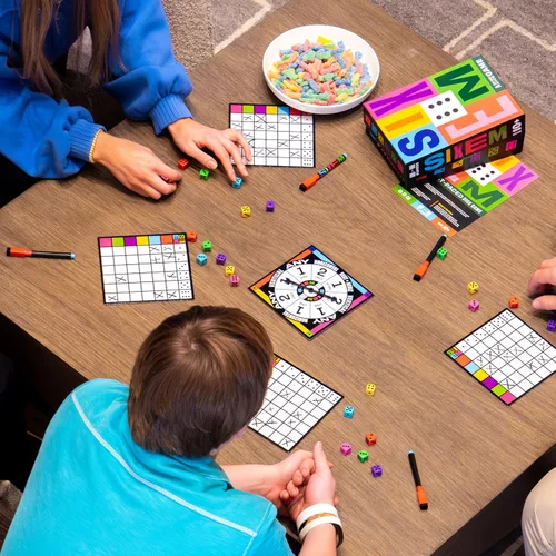 Miniatura 6 de Hootenanny Games Sixem Juego de dados Velocidad, estrategia y sabotaje para la noche de juegos Perfecto para juegos familiares 2-4 jugadores