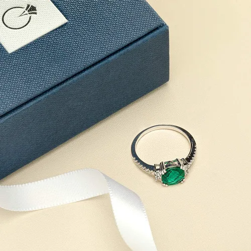 Miniatura 6 de Peora - Anillo de esmeralda en oro blanco de 14 quilates con topacio blanco genuino, corte de cojín, 2 quilates, ajuste cómodo, tamaños 5 a 9