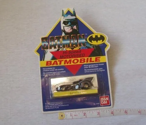 Miniatura 3 de Batman Acción de tracción de Batimóvil motorizado de alta velocidad por Bandai