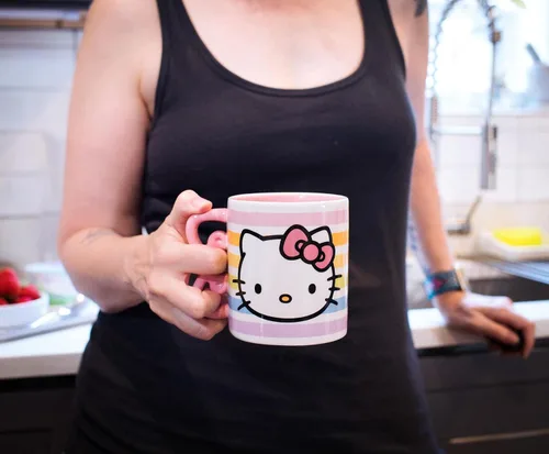 Miniatura 4 de Silver Buffalo Sanrio Hello Kitty Puntos Arcoíris 3D Taza de cerámica esculpida con asa con forma de arcoíris, 20 onzas Sanrio Hello Kitty Rainbow