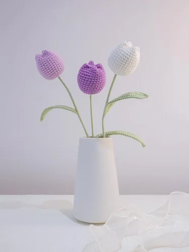 Miniatura 3 de JOMODECOR Ramo de flores de tulipán de ganchillo hecho a mano, flores artificiales tejidas para siempre con exquisita envoltura, regalo para novia