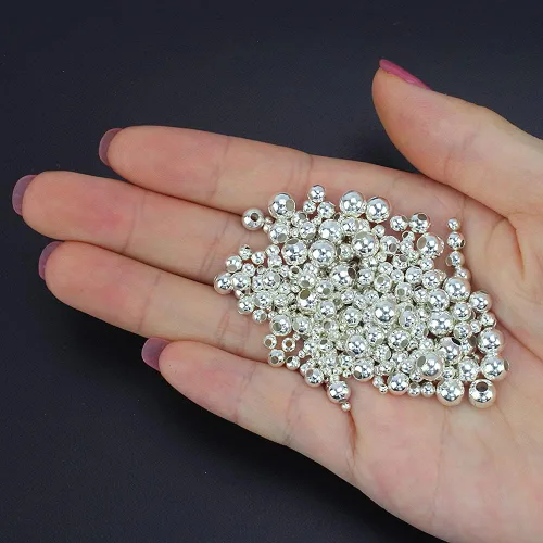 Miniatura 4 de (R) Cuentas metálicas redondas chapadas en plata lisas surtidas tamaño jumbo, paquete de 2100 piezas Plata 2100 piezas tamaño mixto