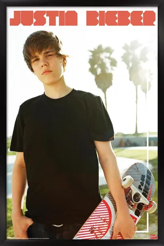 Miniatura 8 de Trends International Justin Bieber - Póster de pared de monopatín, 14.725 x 22.375 pulgadas, versión enmarcada de madera de granero