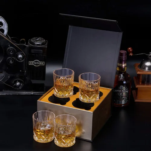 Miniatura 7 de KANARS Juego de 4 vasos de whisky estilo antiguo con caja de lujo - 10 oz. Utensilio de bar con base pesada para whisky escocés, bourbon, licor