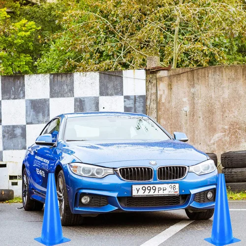 Miniatura 3 de Paquete de 5 conos de tráfico de 18 pulgadas, conos de estacionamiento de seguridad en carretera, conos marcadores de campo de agilidad para fútbol