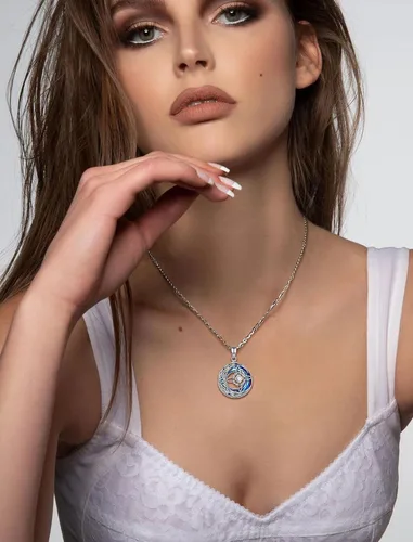 Miniatura 8 de INFUSEU Regalos de bruja mística para mujeres, collares de pentagrama con nudo de triple luna diosa Lilith Hécate Phoenix