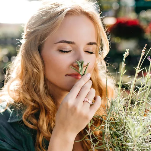 Miniatura 10 de Egnaro - Anillo de boda de silicona para mujer, diseño ergonómico y transpirable, ancho de 0.15 pulgadas, bandas de silicona flexibles con placa