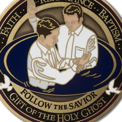 Miniatura 4 de Armor Coin & Emblem - Baptism LDS Challenge Coins Deluxe Display - Juego de 2 monedas de desafío con paño de pulido adicional