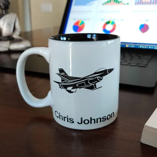 Miniatura 4 de LaserGram Taza de café redonda de cerámica de 11 oz, culturista, grabado personalizado incluido (negro)