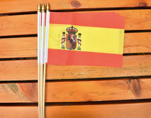 Miniatura 4 de Paquete de 25 banderas pequeñas de España de mano, mini bandera española en palo de 5 x 8 pulgadas