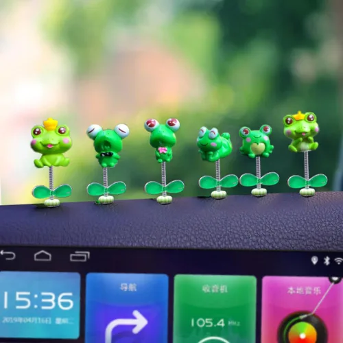 Miniatura 10 de ZOSTLAND Adorables decoraciones de tablero de automóvil, adornos de coche de dibujos animados, divertido adorno de escritorio, fantásticas