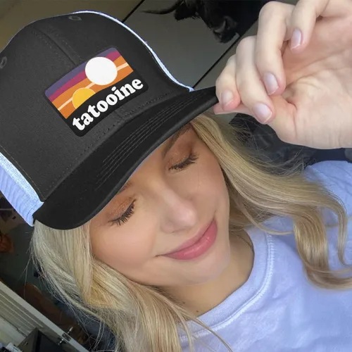 Miniatura 3 de BustedTees Tatooine - Gorra de béisbol para hombre y mujer, malla transpirable, ajustable, con cierre de malla