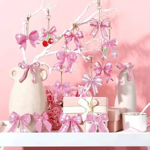 Miniatura 2 de Siifert 15 llaveros de arte de diamantes con lazo rosa, regalos de fiesta de coqueta, lazo rosa 5D, adornos colgantes de Navidad, kit de llaveros