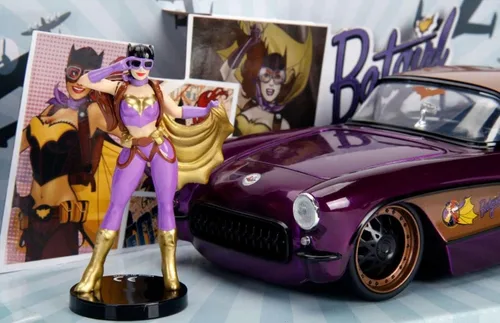 Miniatura 2 de Jada DC Comics Bombshells Batichica y coche fundido a presión Chevy Corvette 1957, vehículo a escala 1:24 y figura de colección de 2.75 pulgadas