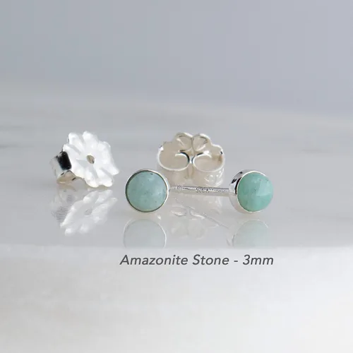 Miniatura 52 de Aretes pequeños de plata de ley para cartílago, tragus, hélix, múltiples piercings hipoalergénicos, piedra natal para mujer, juego de bisel