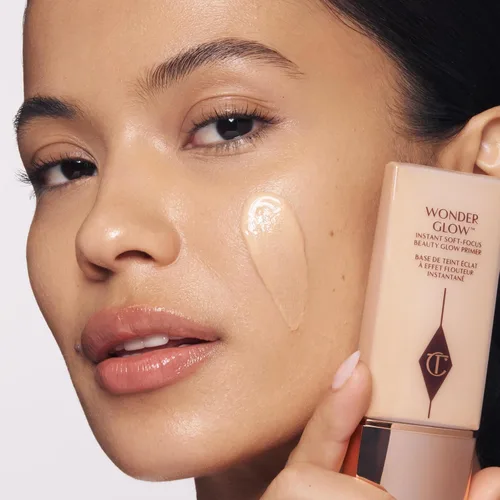 Miniatura 3 de Charlotte Tilbury Wonderglow Face Primer - Soft-Focus, Illuminating Dewy Primer to Hydrate & Blur the Look of Imperfections, Fine Lines & Wrinkles