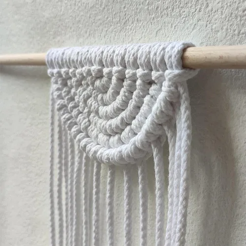 Miniatura 5 de CAQUBO Cuerda de Macramé de Algodón Trenzado de 4 mm, 157 Metros, Color Blanco, Hilo de Macramé para Manualidades, Cuerda de Macramé Suave, Cordón
