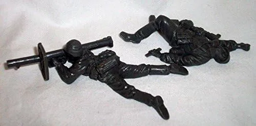 Miniatura 4 de Escuadrón alemán de asalto de la Segunda Guerra Mundial ofrecido y fabricado por Classic Toy Soldiers, Inc