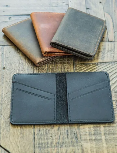 Miniatura 7 de Carteras de cuero genuino hechas a mano, tarjeteros minimalistas y fundas para pasaporte, regalo hecho a mano