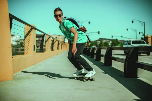 Miniatura 8 de Locker Board Grind Skateboard cabe en mochila y casillero. Tabla pequeña 4 adultos y niños 4 escuela: tabla Cruiser y patineta para niños - Como se