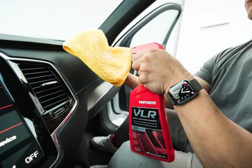 Miniatura 8 de Mothers VLR Cuidado de Vinilo-Cuero-Caucho, 1 gal. — Limpia, Acondiciona y Protege en Un Solo Paso – Fórmula con pH Equilibrado con Aceite de Pata