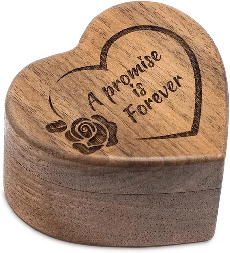 Miniatura 4 de Wislist Caja para anillo de compromiso de madera con forma de corazón grabado para propuesta de boda