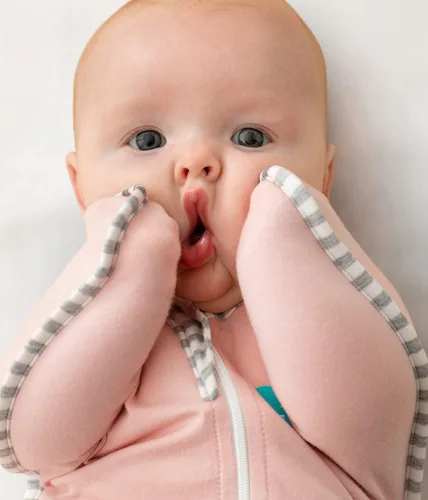 Miniatura 3 de Love to Dream - Swaddle Up - Saco de dormir para bebés, manta calmante para recién nacidos, mejora el sueño, ajuste ceñido que ayuda a calmar