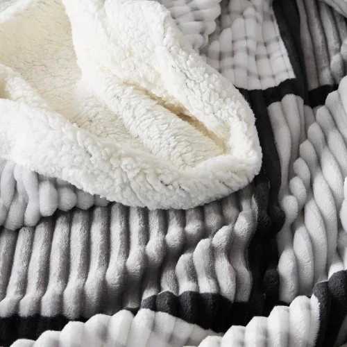 Miniatura 5 de Gracelife Manta de forro polar de sherpa para sofá, manta suave y mullida cálida para mujeres y hombres, manta gruesa y suave para cama individual
