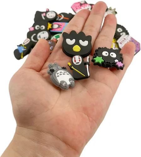 Miniatura 3 de Roubeko 32 piezas de dijes de anime sin rostro para zapatos de hombre sin rostro para sandalias de burbujas, zuecos, accesorios para niñas, niños
