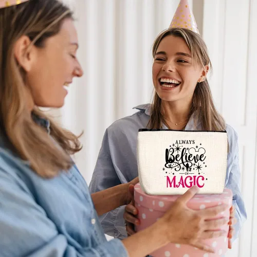 Miniatura 6 de Bolsa de cosméticos de dibujos animados para amantes de los animales, regalo para mujeres, siempre cree en la magia, bolsa de maquillaje linda