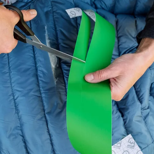 Miniatura 8 de GEAR AID - Cinta adhesiva resistente para reparación de tela y vinilo Tenacious, 3 x 20 pulgadas, color verde OD, reparación rápida de agujeros