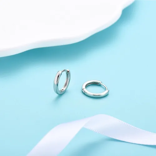 Miniatura 6 de Aretes de aro pequeños para cartílago para mujeres, hombres y niñas, 3 pares de aretes hipoalergénicos de plata de ley, 0.390.39 pulgadas
