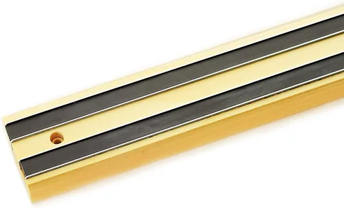 Miniatura 2 de Norpro – Barra magnética para cuchillos, Como se muestra
