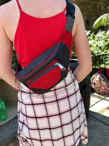 Miniatura 5 de Paquete de 5 bolsas de lujo a granel de colores, riñoneras para la cintura o bolsas de pecho cruzado, bolsa perfecta para el día de la cadera