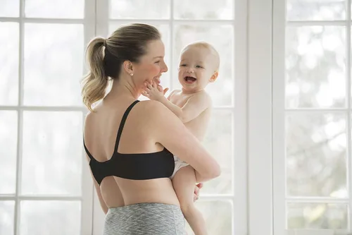 Miniatura 5 de Medela Sujetador de camiseta y comodidad de lactancia de maternidad