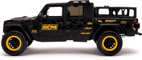 Miniatura 4 de Jada Toys Just Trucks 1:24 2020 Jeep Gladiator con estante de coche fundido a presión negro B&M, juguetes para niños y adultos