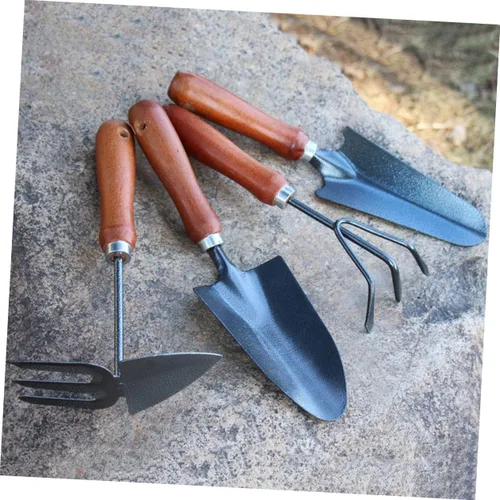 Miniatura 7 de UKCOCO 1set Mini Stoving Varnish Shovel Set Durable Iron Spade Planting Tool with Handle for Gardening for Transplanting and Cultivating Flowers 4pcs